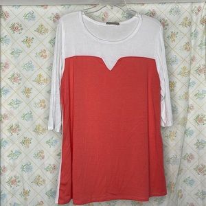 Hug+ 2X light knit peach front white back and sleeves. 95% rayon 5% spandex